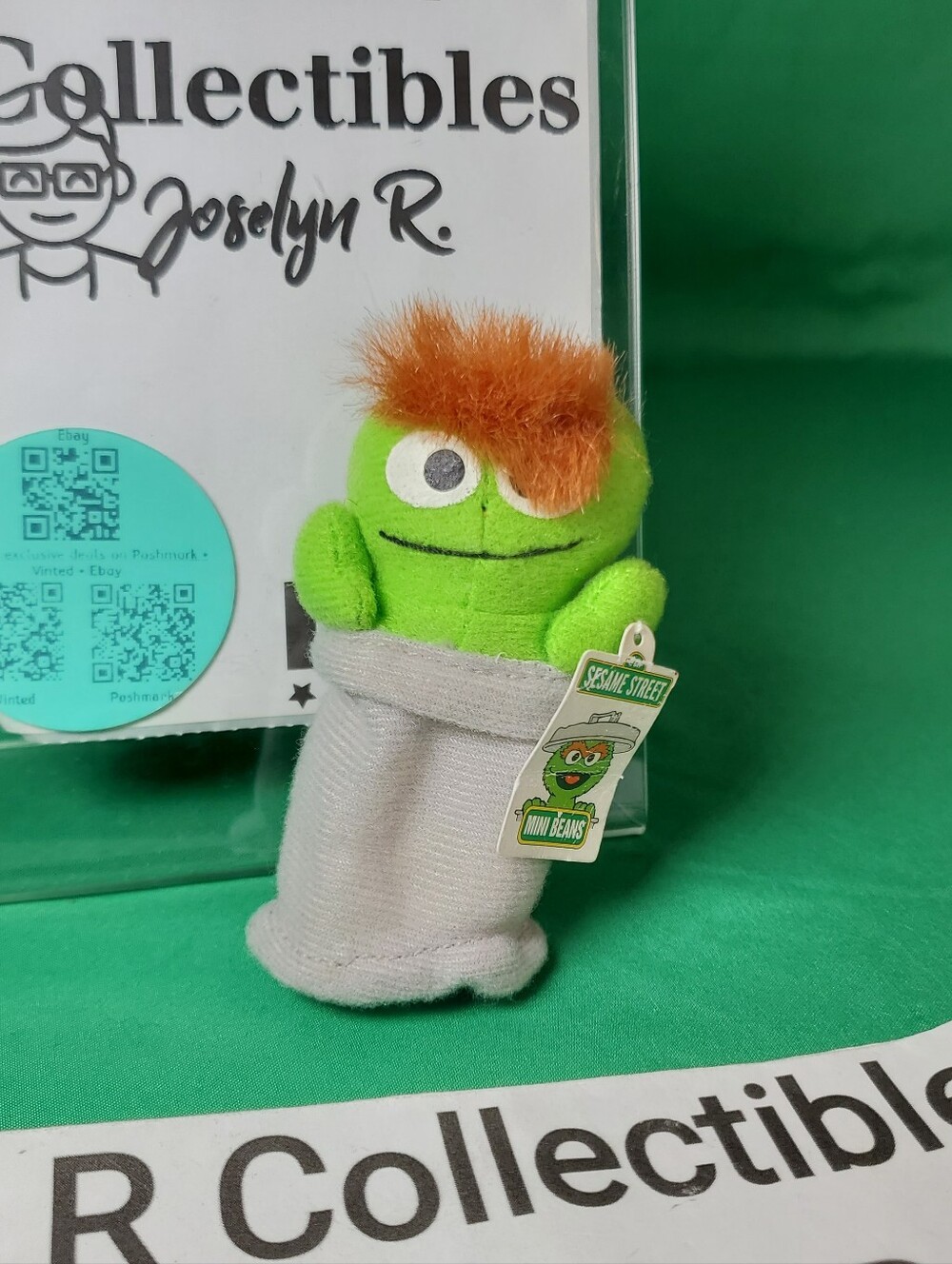 1999 Kellogg's Sesame Street Mini Beans – Oscar the Grouch Plush 4" Cereal Gift